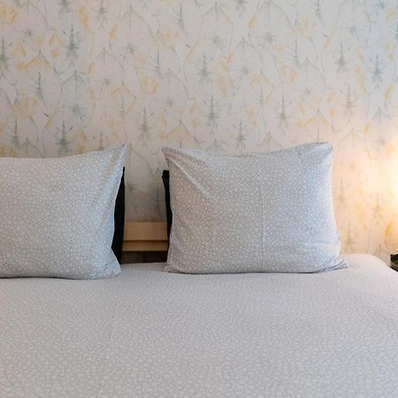 Renovated Feb25 Clerigos Cozy Balcony With Self Check In Apartment Porto Bagian luar foto